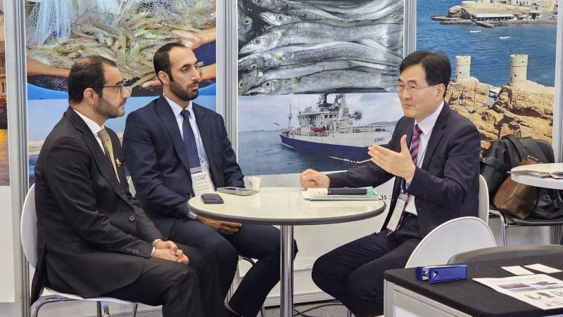 كوريا الجنوبية: السفارة تشارك في معرض بوسان للأحياء المائية