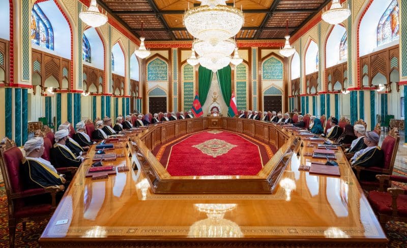 His Majesty presides over Cabinet Meeting