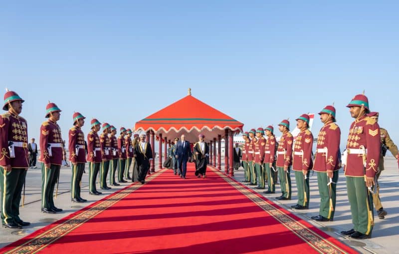 Lebanese President arrives in Oman