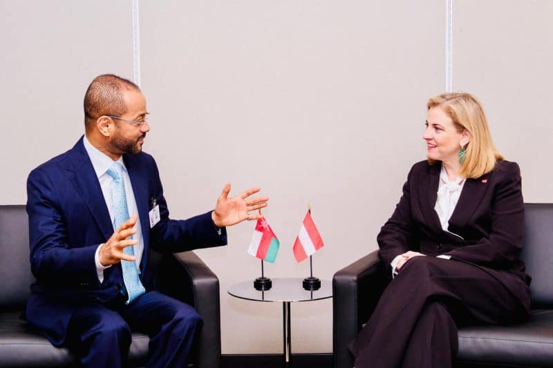 معالي السيد وزير الخارجية يلتقي نظيرته النمساوية في نيويورك