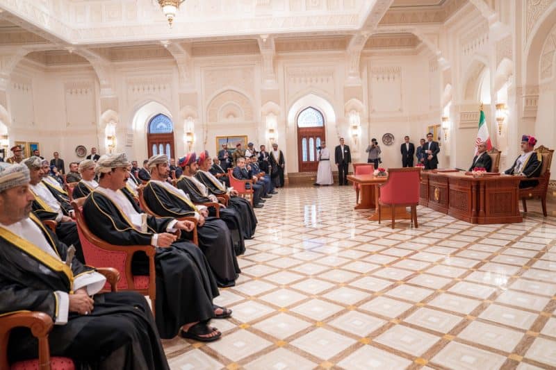 وتمثلت الاتفاقية الأولى في اتفاقية التعاون القانوني والقضائي في المجالات المدنية والجزائية وتسليم المتهمين ونقل المحكوم عليهم، وقعها عن الجانب العُماني معالي السيد حمود بن فيصل البوسعيدي وزير الداخلية، وعن الجانب الإيراني معالي الدكتور حسين أمين رحيمي وزير العدل، والاتفاقية الثانية الإطارية للتعاون المشترك التي وقعها عن الجانب العُماني معالي السيد بدر بن حمد البوسعيدي وزير الخارجية، وعن الجانب الإيراني معالي سيد عباس عراقجي وزير الشؤون الخارجية.