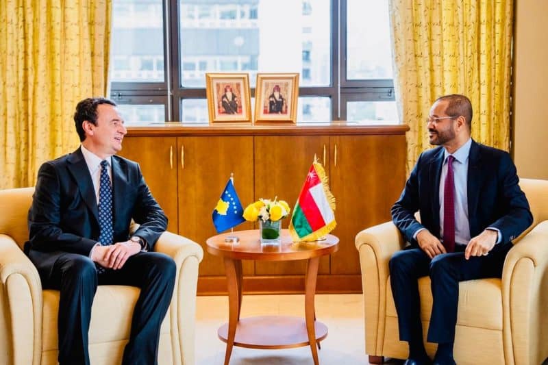 Minister meets Prime Minister of Kosovo in New York