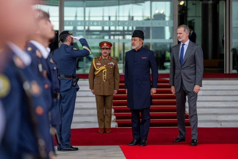 جلالة السُّلطان المعظم يختتم زيارته إلى إسبانيا