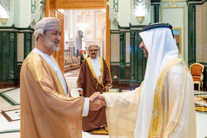 جلالة السلطان المعظم يستقبل ولي عهد دبي نائب رئيس الوزراء ووزير الدفاع بدولة الإمارات