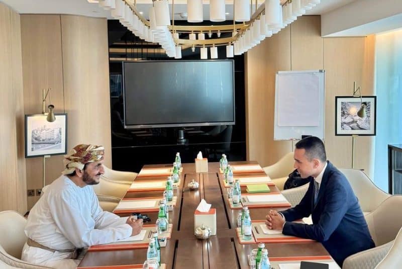 Oman meets European Union Special Representative for Gulf region