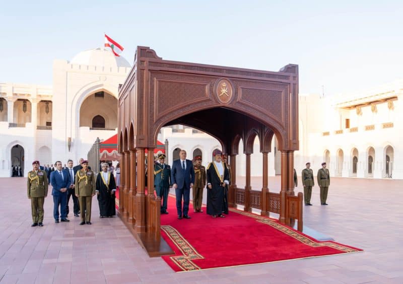 Lebanese President arrives in Oman