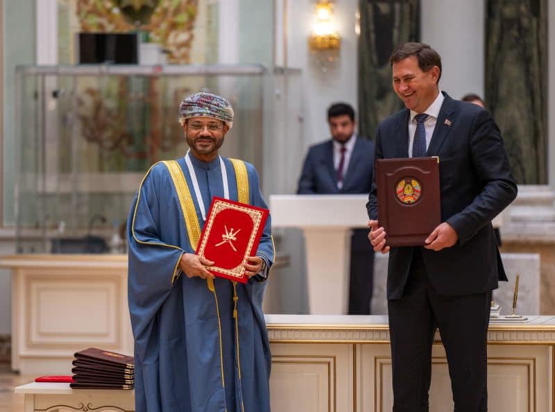 جلالةُ السُّلطان المعظم والرئيسُ البيلاروسي يشهدان التّوقيع على عددٍ من الاتفاقيات ومذكّرات التّفاهم والتّعاون