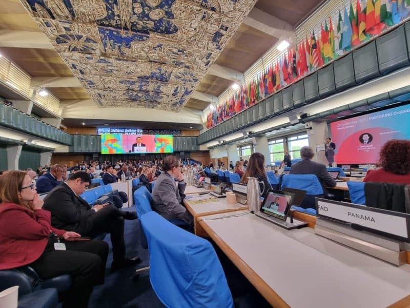 إيطاليا: سمو السيد رئيس البعثة يشارك في المؤتمر العالمي بشأن التحول المستدام