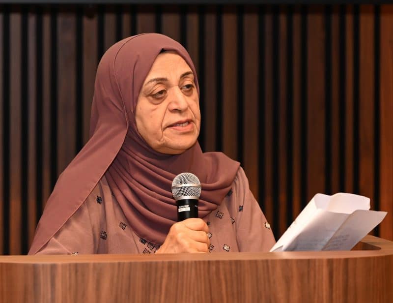 السفيرة المتقاعدة خديجة بنت حسن بن سلمان اللواتية، أول سفيرة عمانية