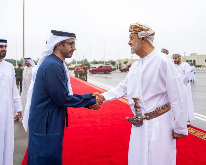 His Majesty bids farewell to UAE President