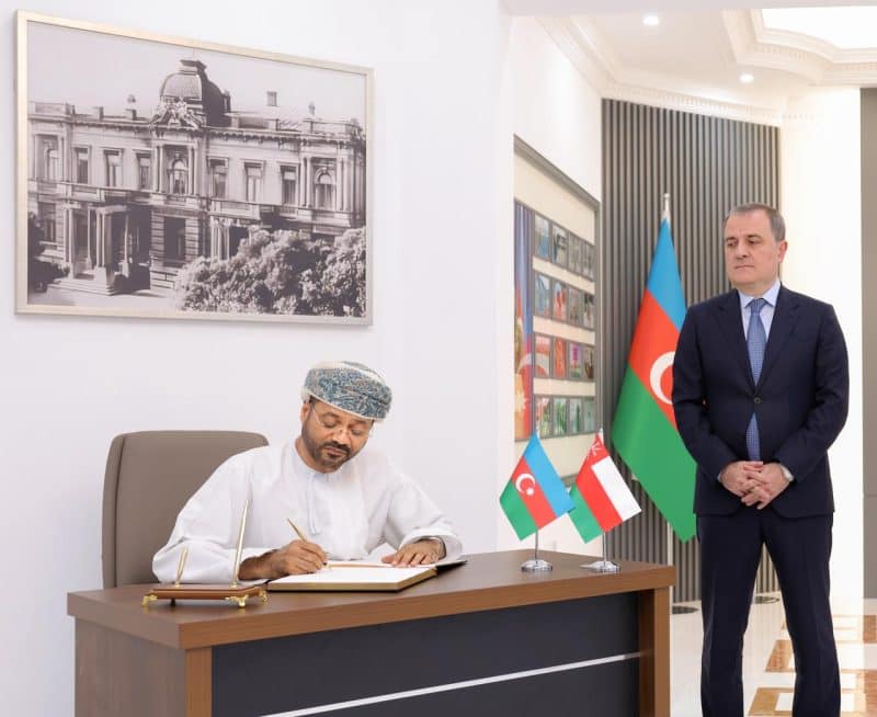 معالي السيد وزير الخارجية يحضر مراسم افتتاح سفارة أذربيجان
