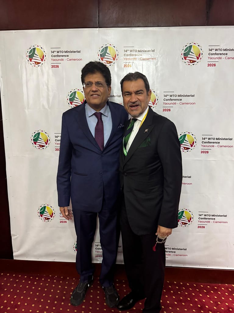 Oman trade adviser Pankaj Khimji meets with India's Trade and Industry Minister