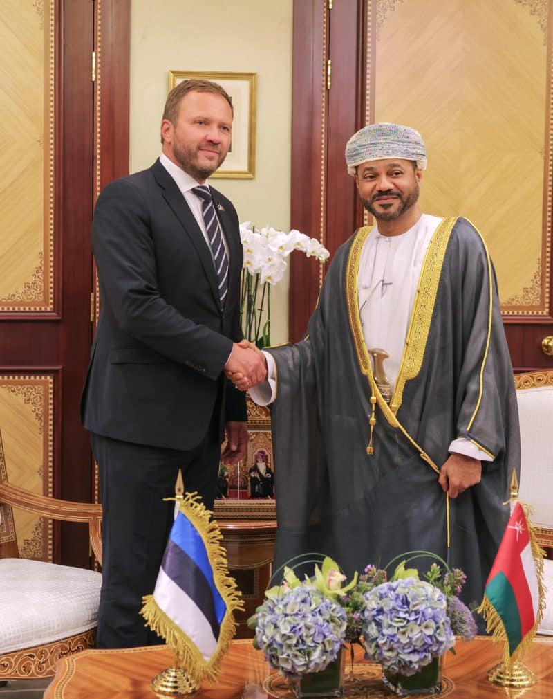 Oman and Estonia hold political consultations