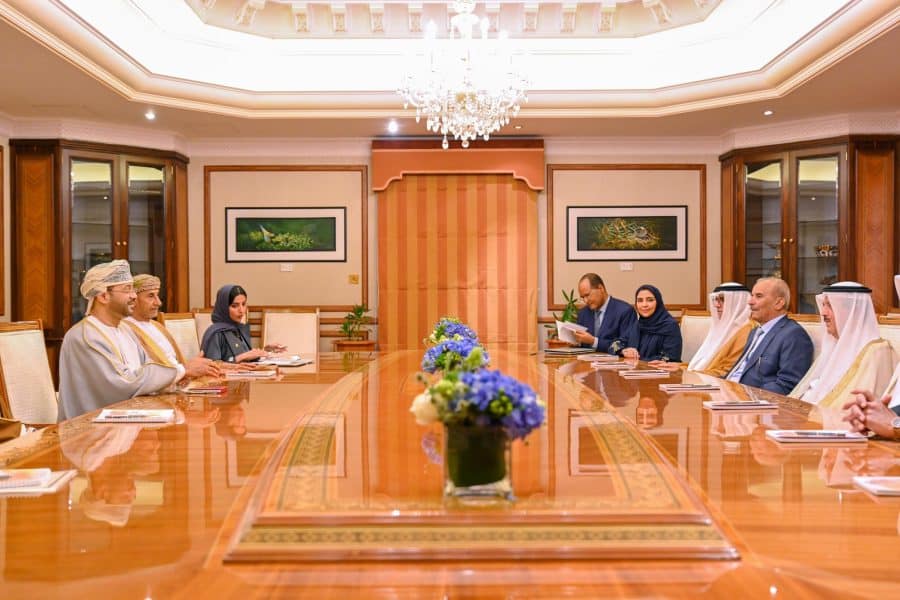 The Foreign Minister receives a number of officials concerned with combating human trafficking