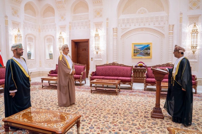 Ambassador to Bangladesh takes Oath of Office before His Majesty