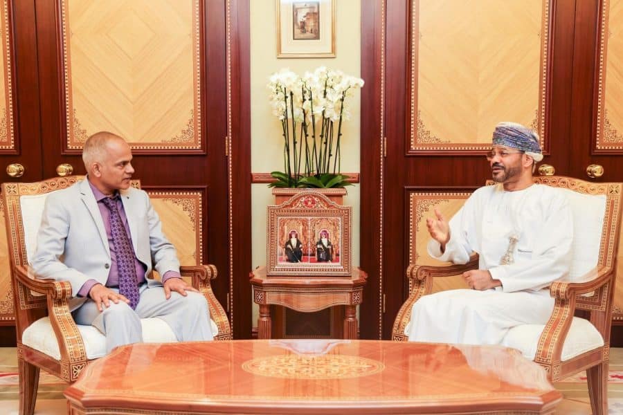 وزيرُ الخارجيّة يتسلّم نسخًا من أوراق اعتماد سفيري الهند والسودان