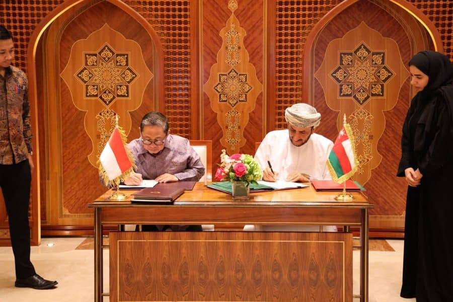 Oman and Indonesia hold a round of political consultations