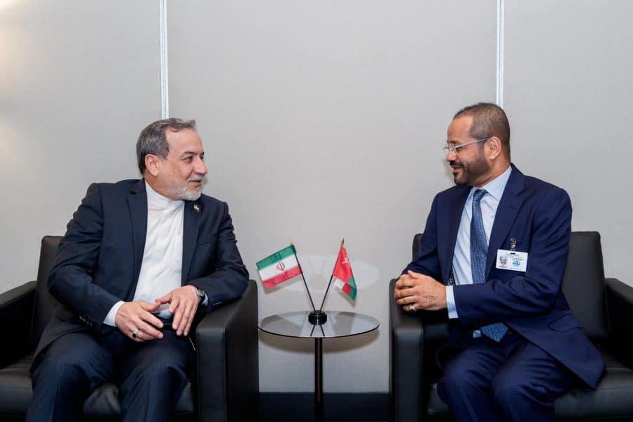 Minister meets Iranian counterpart in New York