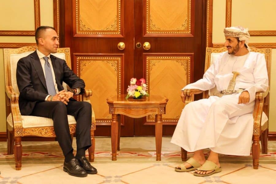 Political Undersecretary meets EU special representative for the Gulf Region