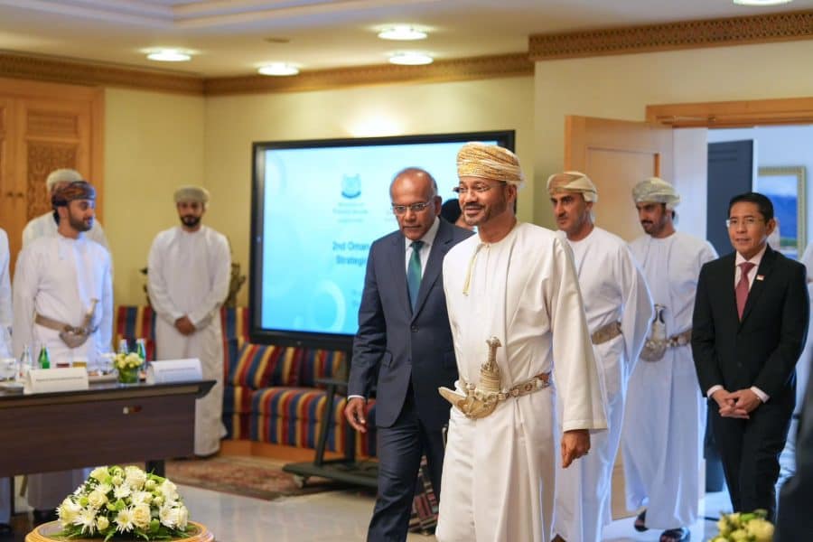 Oman and Singapore hold strategic dialogue session