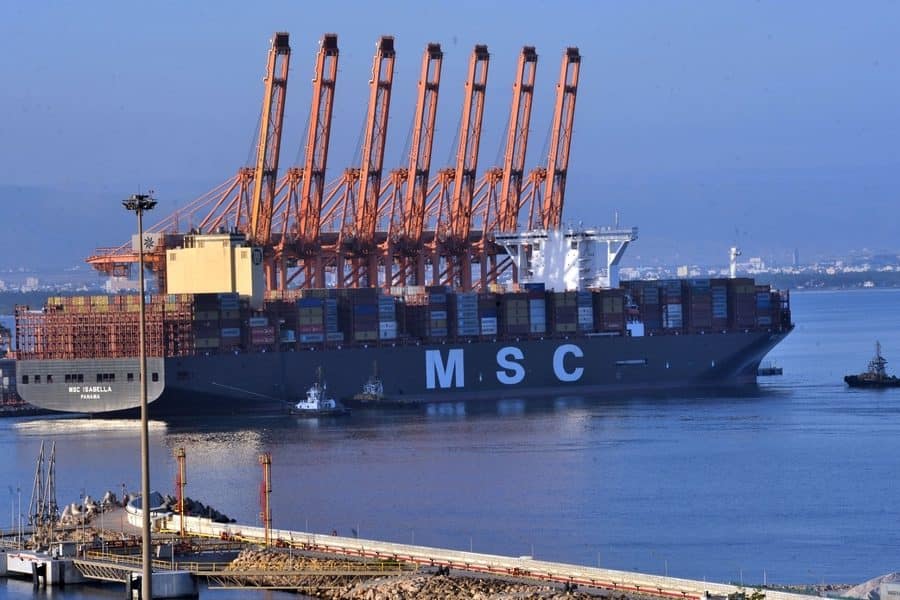 IMF delegation visits Oman