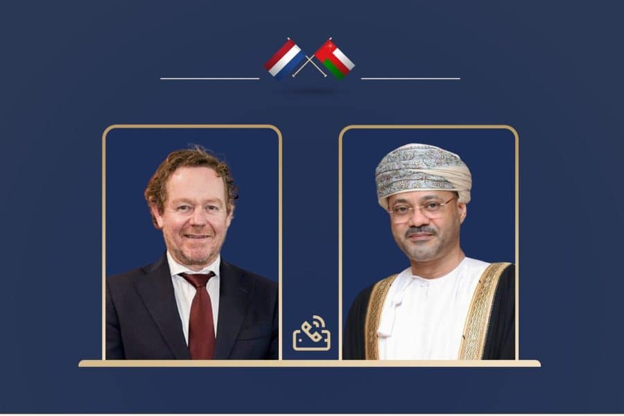 Minister in phone call with his Dutch counterpart