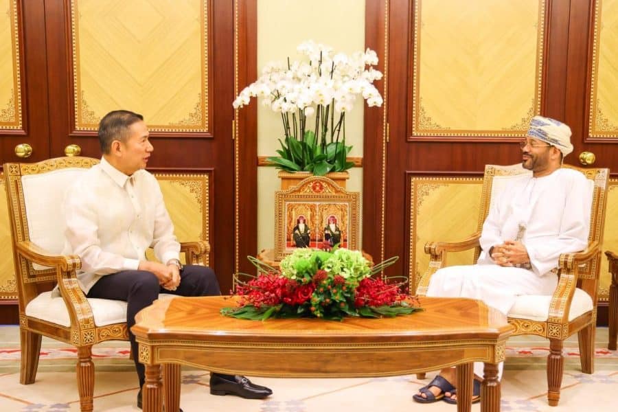 Minister bids farewell to Philippines Ambassador