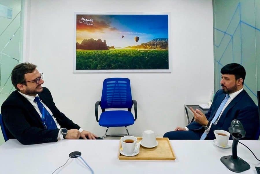 Philippines: Acting Chargé d’Affaires visits VFS Global Headquarters