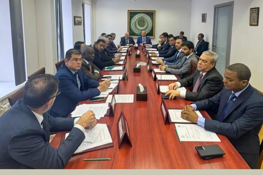 روسيا: السفير يشارك في اجتماع مجلس السفراء العرب