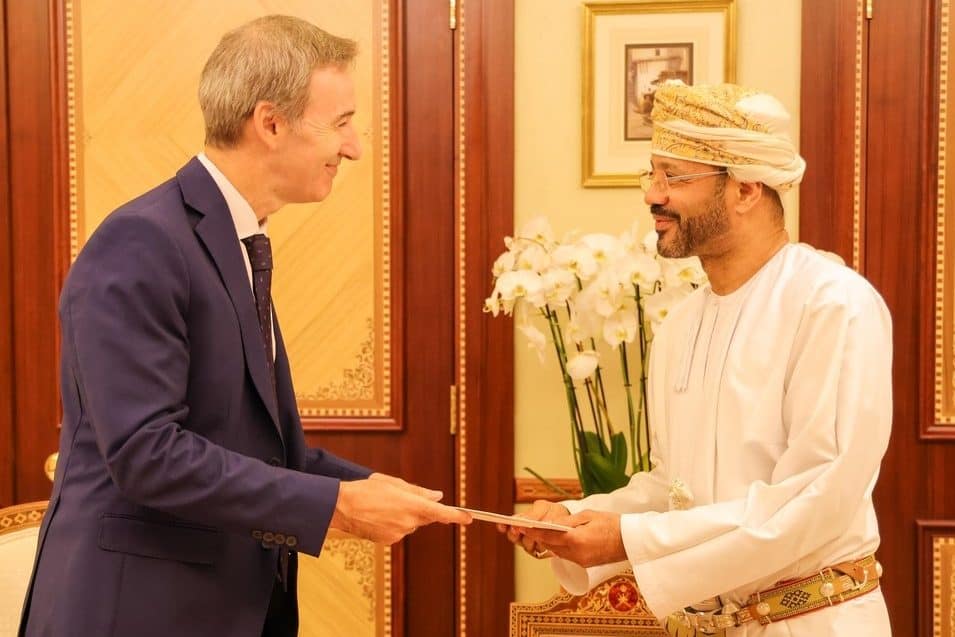 جرى خلال المقابلة بحث سُبل تعزيز التعاون الثنائي بين البلدين في مختلف المجالات