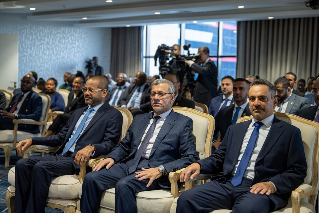 سلطنةُ عُمان وبوتسوانا توقّعان على 9 مذكرات اتفاق وتفاهم