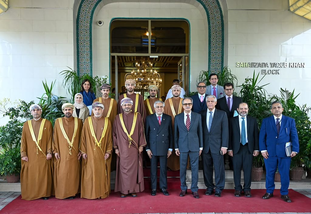 انعقاد الدورة الثامنة للجنة الوزارية المشتركة بين سلطنة عمان وجمهورية باكستان