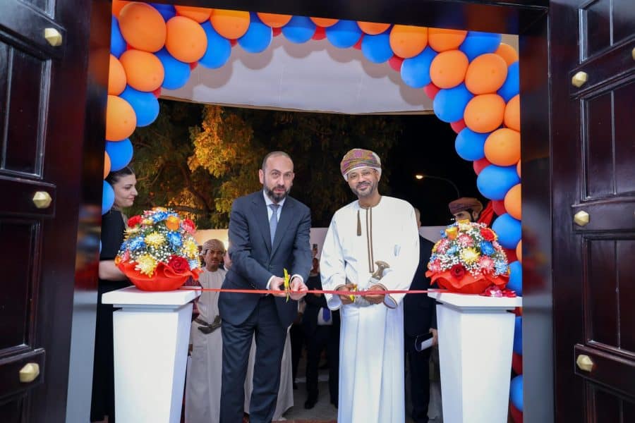 معالي السيد وزير الخارجية يشارك في مراسم افتتاح مقر سفارة أرمينيا في مسقط