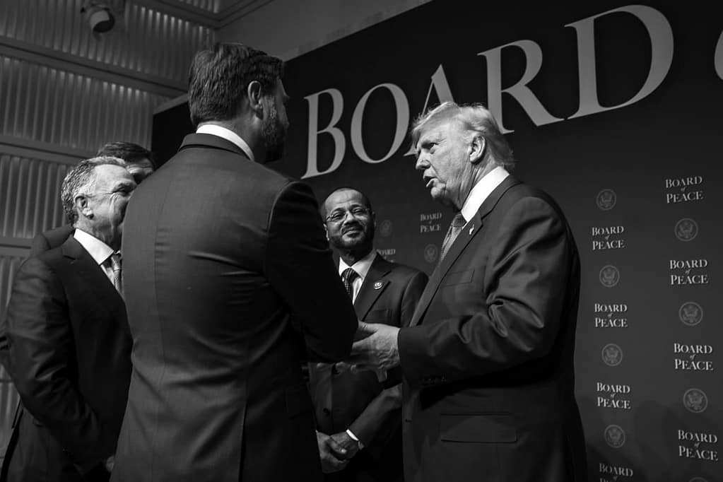 معالي السيد وزير الخارجية يشارك في الاجتماع الأول لمجلس السلام