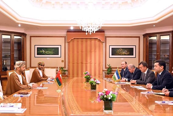 Oman and Uzbekistan hold talks