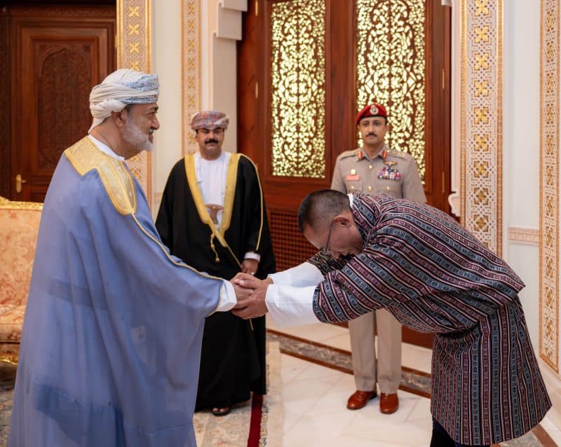 جلالةُ السُّلطان المُعظّم يستقبل رئيسَ وزراء مملكة بوتان