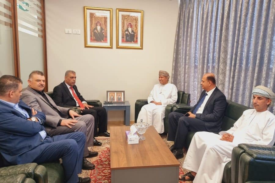 Palestine: The Embassy of the Sultanate of Oman receives a delegation from Qalqilya Governorate