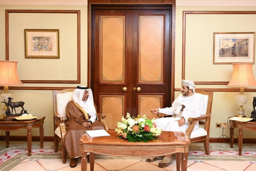 Oman and Qatar explore ways to enhance cooperation
