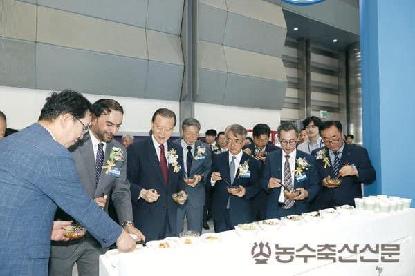 South Korea: Embassy takes part in Seafood Exhibition