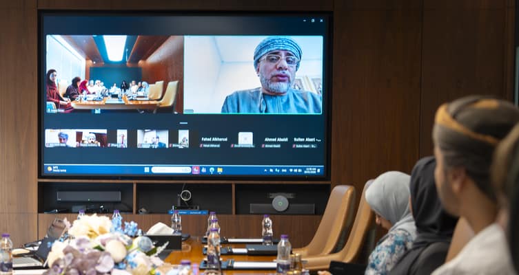 حلقة عمل تؤكد أهمية التكامل والشراكة بين استثمر في عُمان والسفارات العُمانية