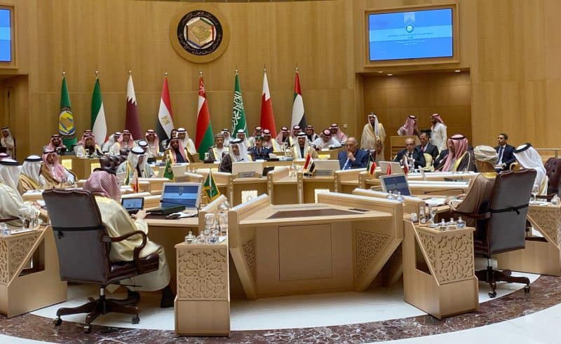 قممُ مجلس التعاون الخليجي.. ترابطٌ وتكاملٌ وثيقٌ بين دول الأعضاء سياسيًّا واقتصاديًّا