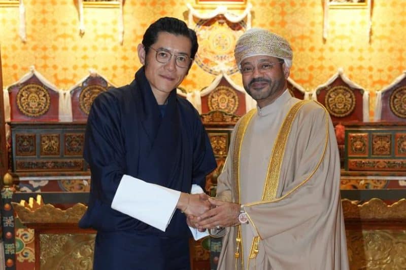 Bhutan's King receives Foreign Minister.