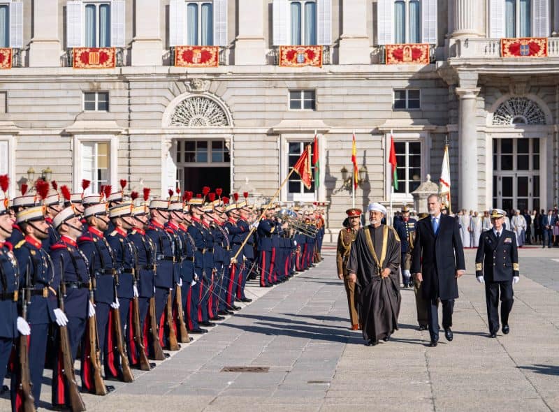 Official reception for His Majesty in Madrid