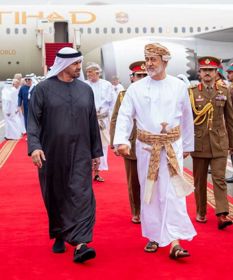 His Majesty leads welcoming party for President of UAE