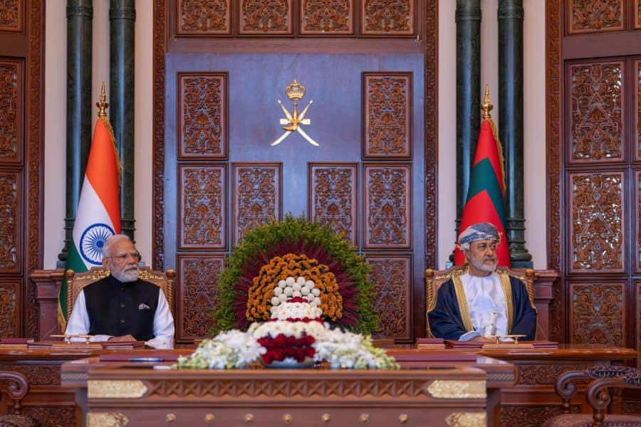 His Majesty and Prime Minister of India witness signing of Comprehensive Economic Partnership Agreement