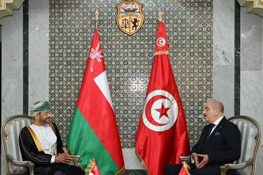 Oman and Tunisia hold political consultations in Tunis