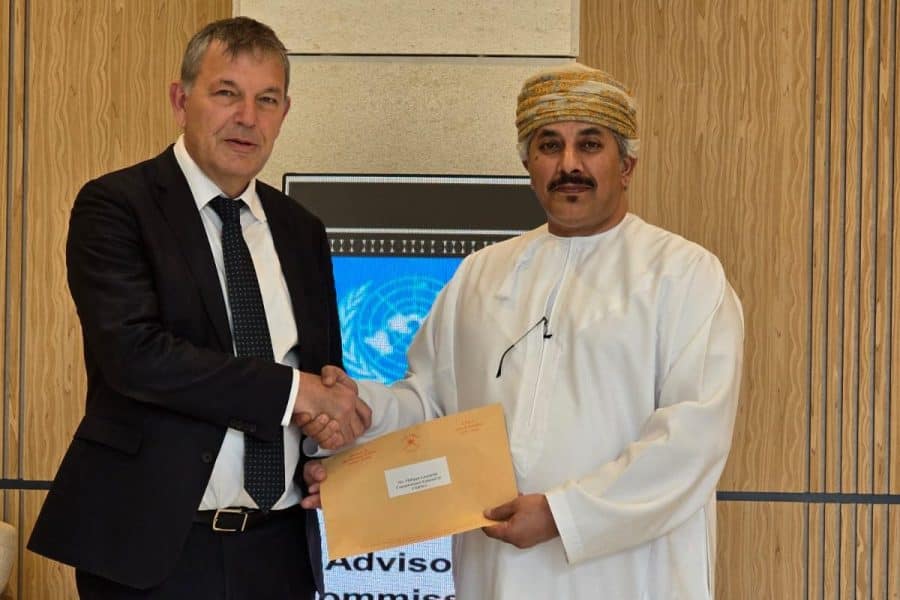 Minister sends a written message to UNRWA Commissioner-General