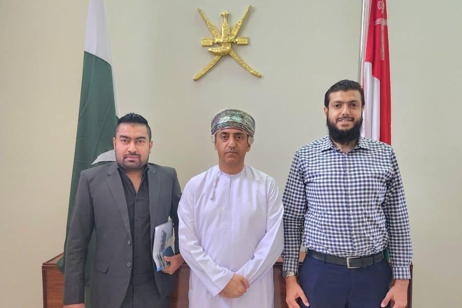 Karachi: Consul General meets Pakistani executives to discuss cooperation