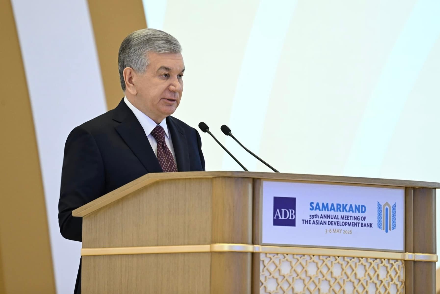 Uzbekistan: Ambassador participates in annual Asian Development Bank meeting